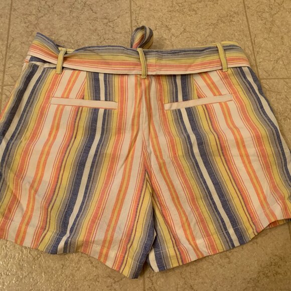 NWT LOFT Woman’s Linen Shorts Multi Color Stripe Linen Blend Size : 2 - Picture 4 of 5